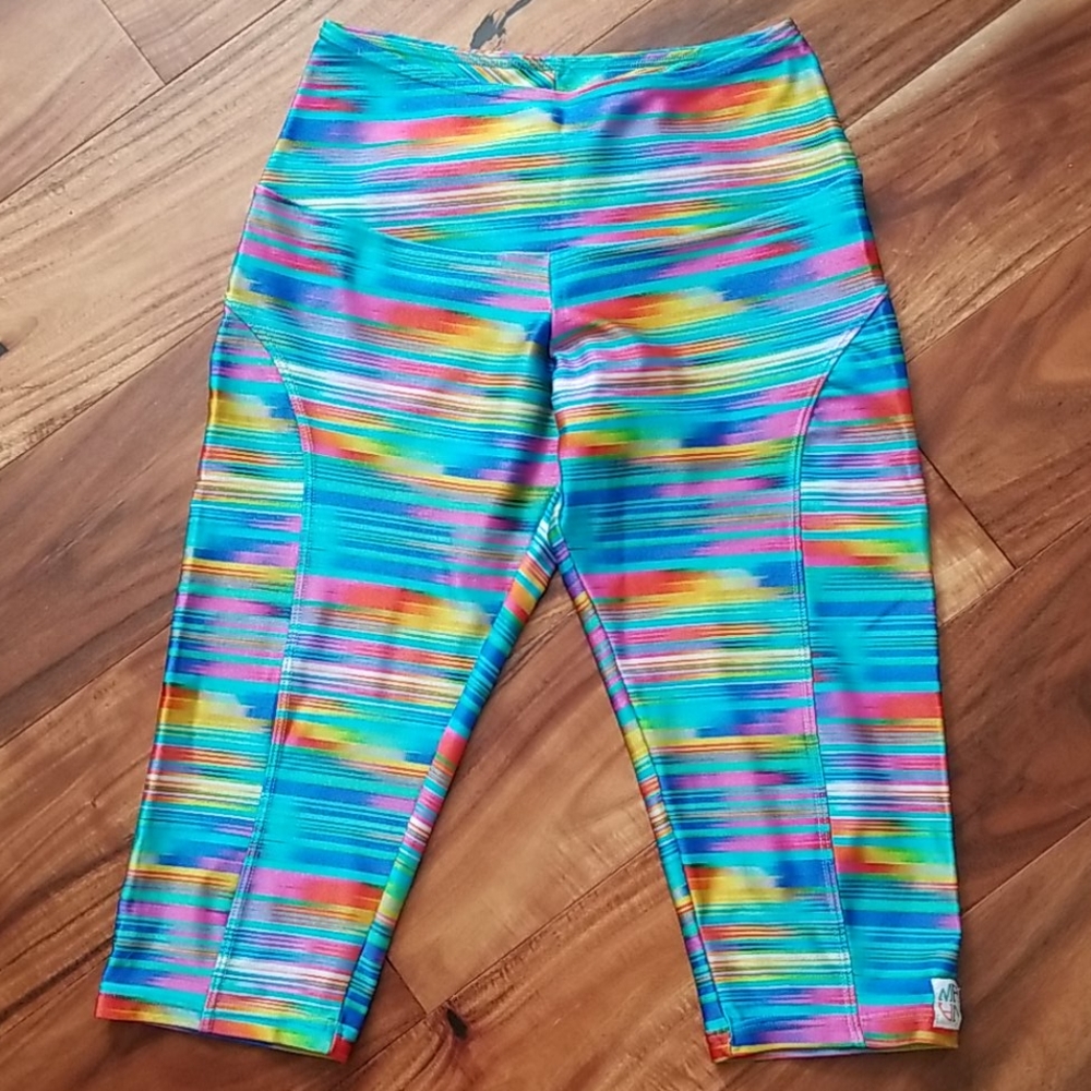 Mana Threads Lightweight Capri